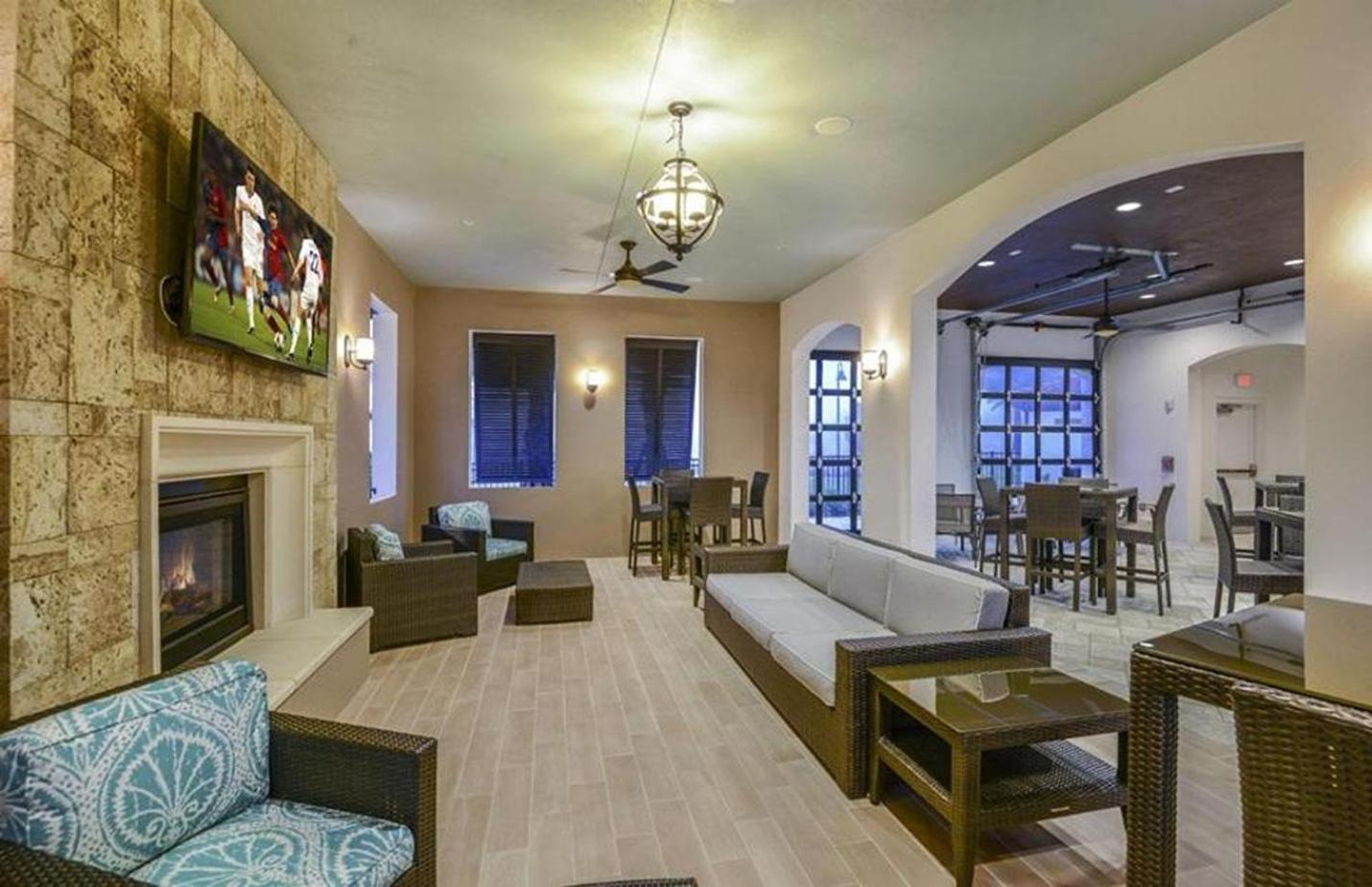 Townhome Wprivate Pool & Free On-Site Water Park Kissimmee Exterior photo